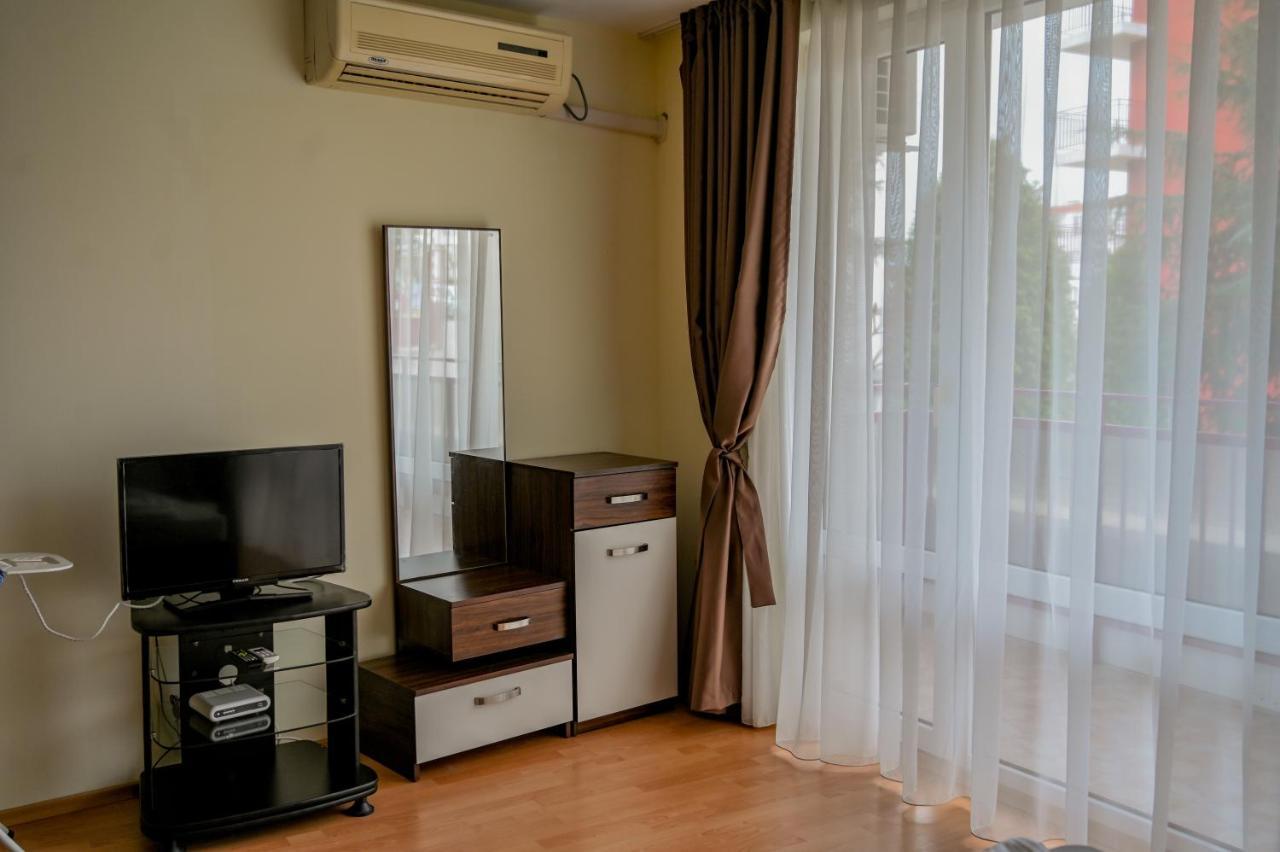 Panorama Fort Beach, Фамилно Студио Deluxe Sveti Vlas Exterior photo