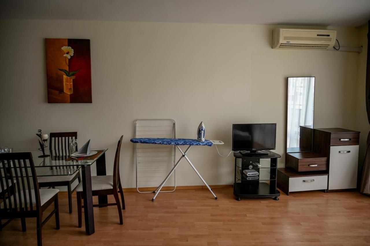 Panorama Fort Beach, Фамилно Студио Deluxe Sveti Vlas Exterior photo