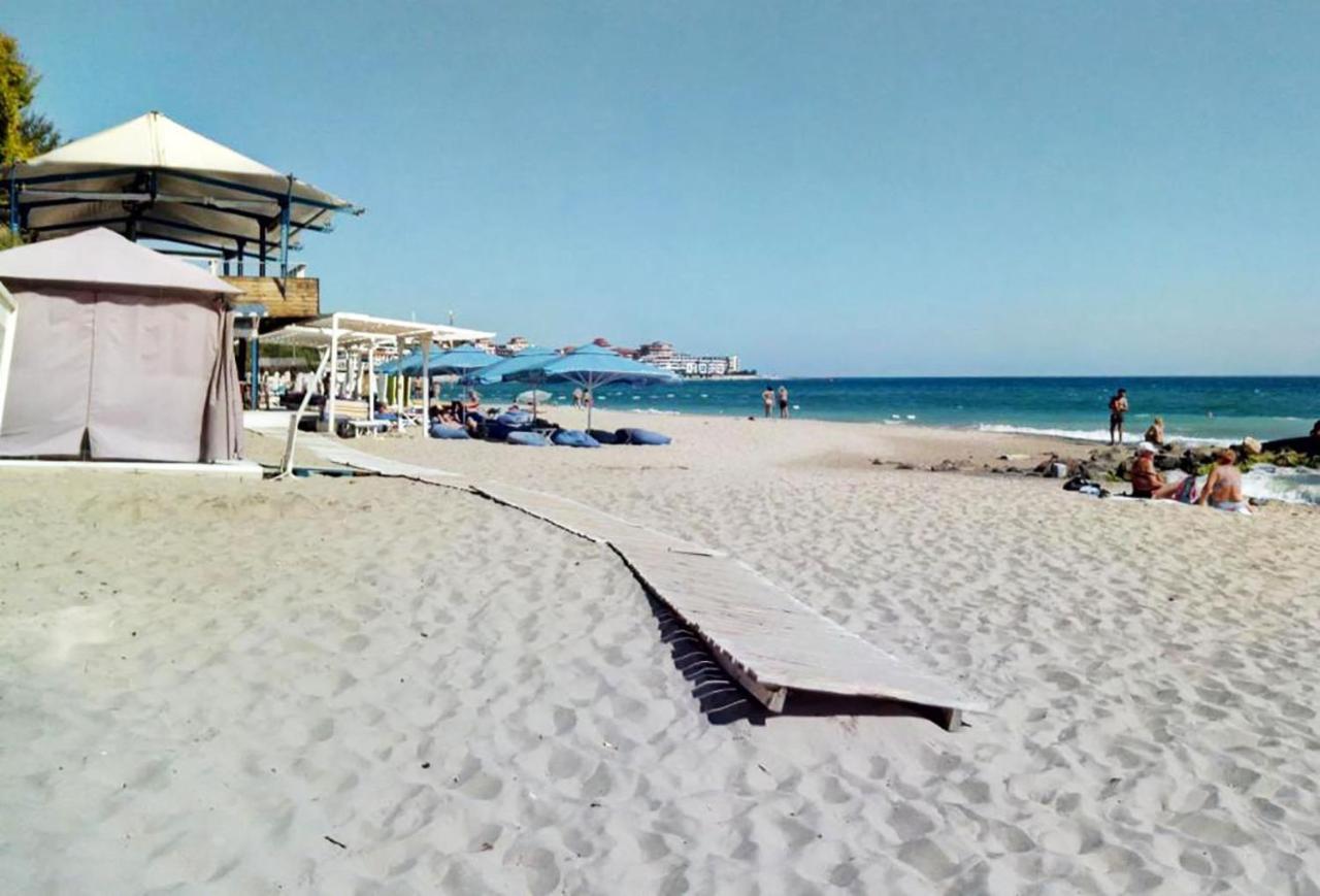 Panorama Fort Beach, Фамилно Студио Deluxe Sveti Vlas Exterior photo
